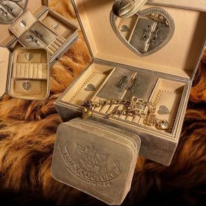 Juicy Couture Jewelry Box & Train Case set